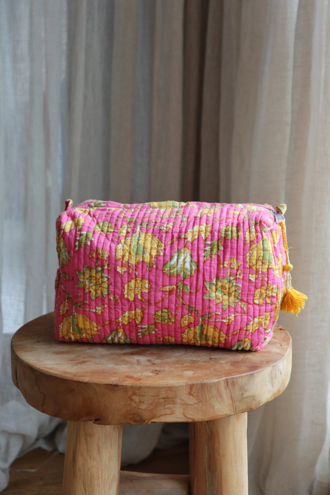 NO.3 Toiletry bag