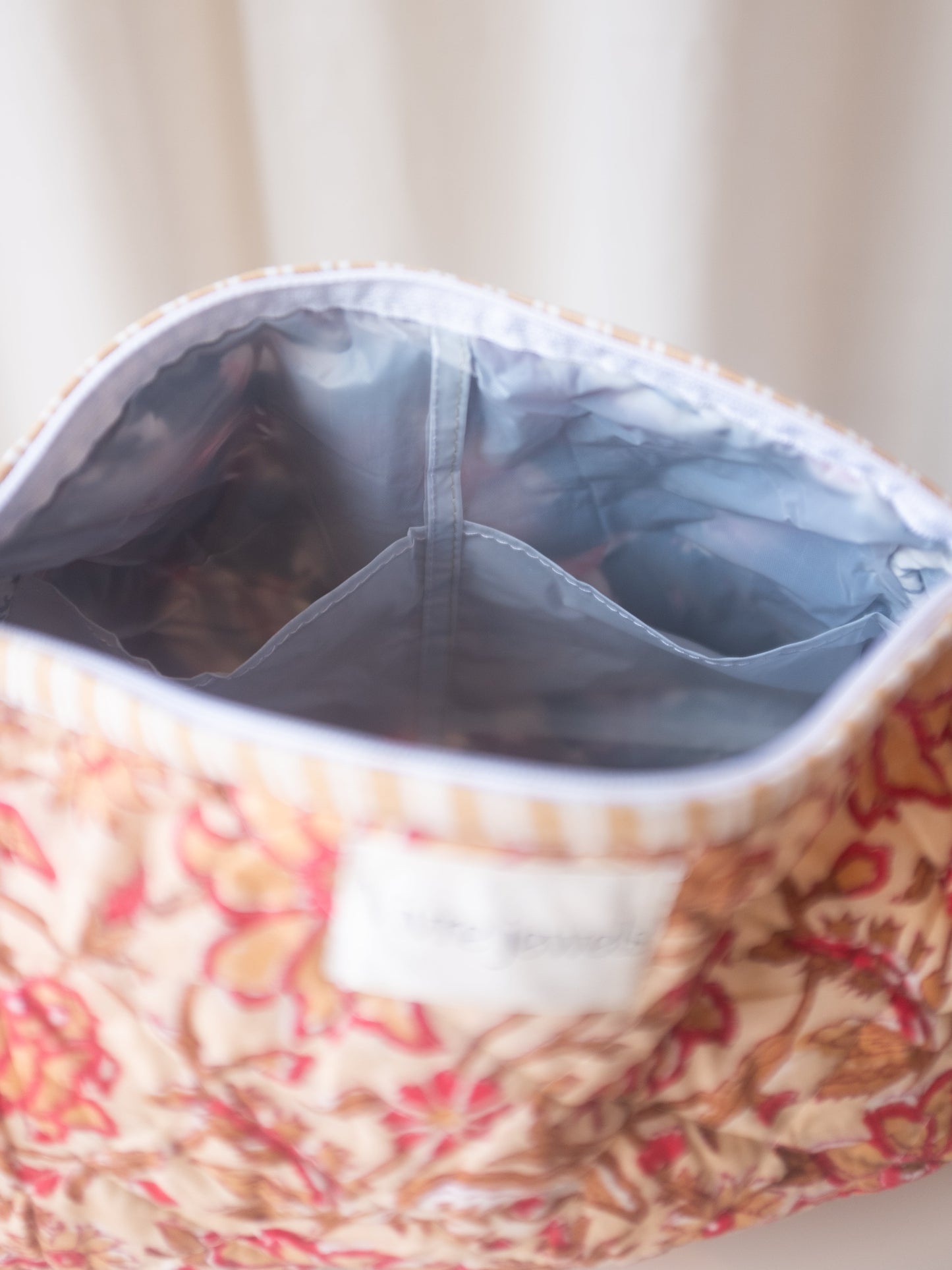 NO.29 Toiletry bag