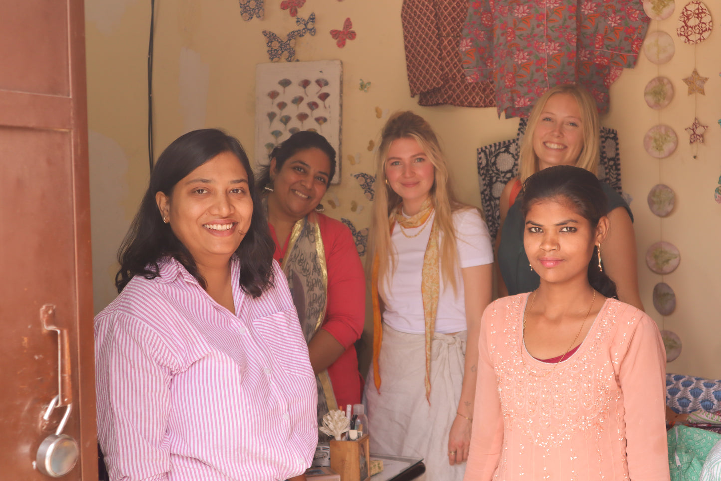 Veda jas 'Threads of Empowerment'