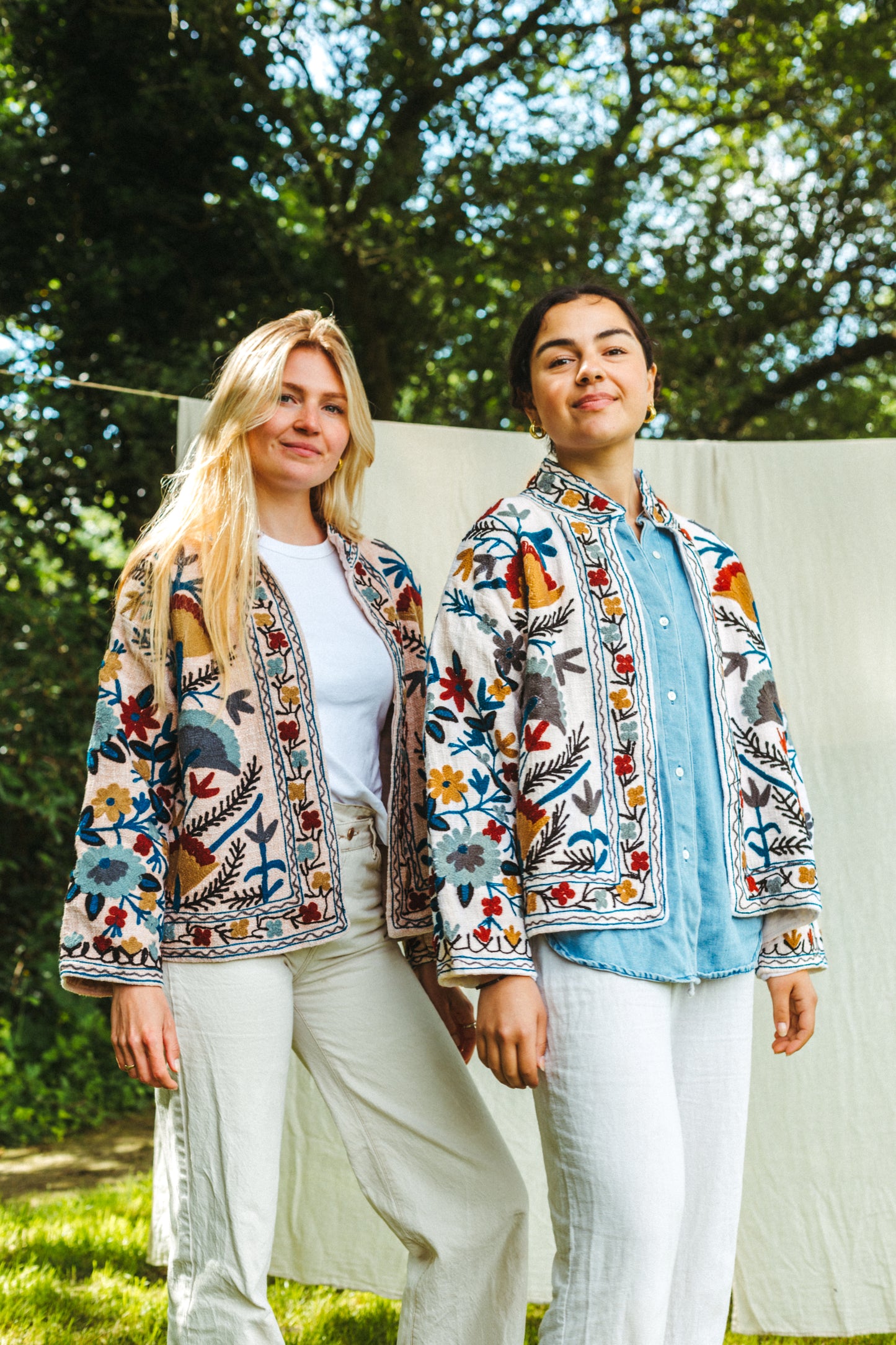 Jacket embroidered beige