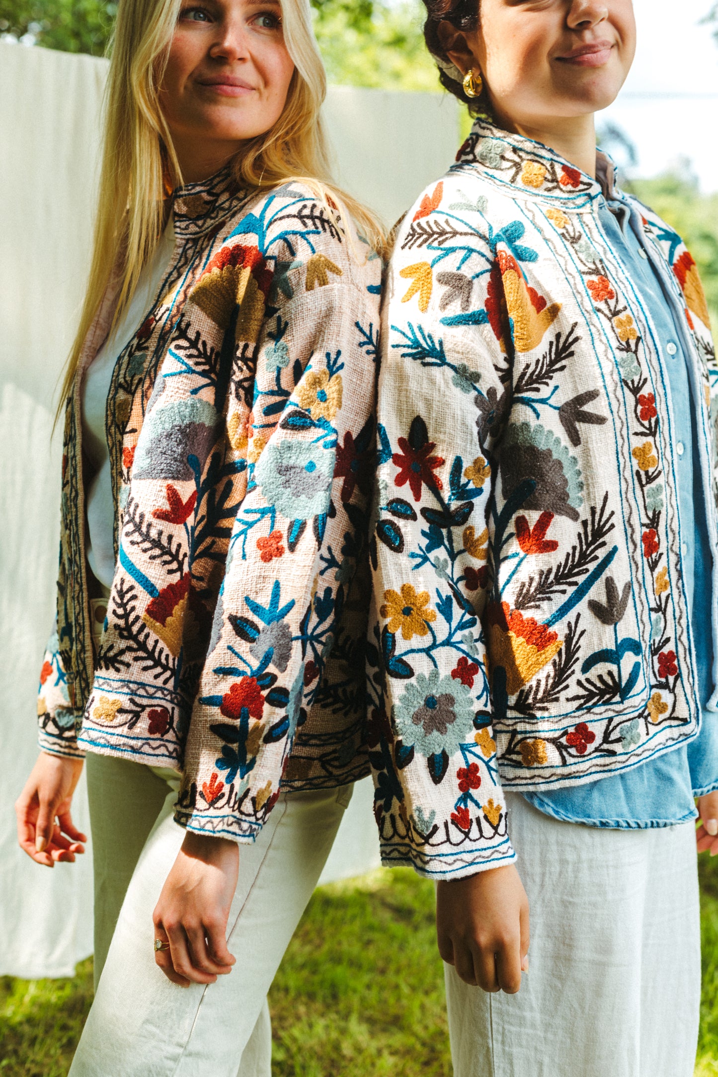 Jacket embroidered beige