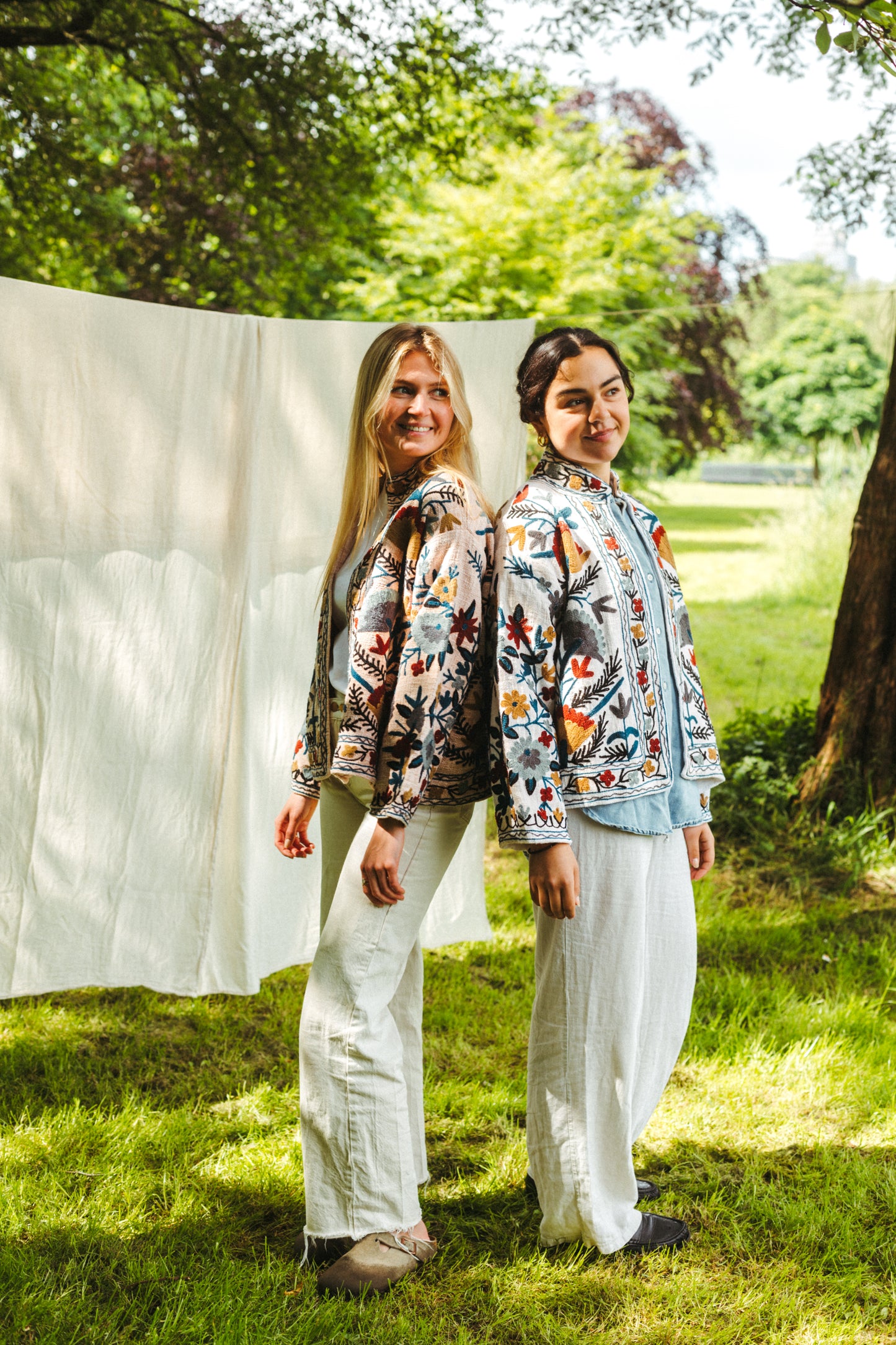 Jacket embroidered beige