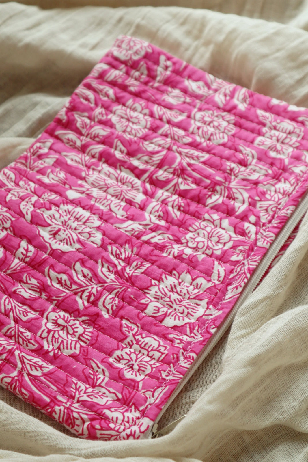 NO.105 Toiletry bag