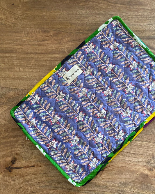 Laptop sleeve NO.4