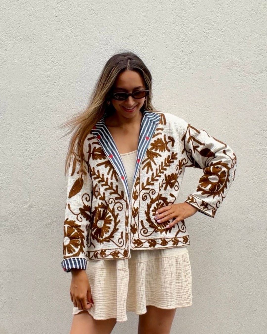 Jacket embroidered white