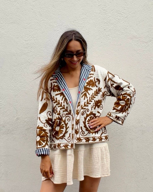 Jacket embroidered white