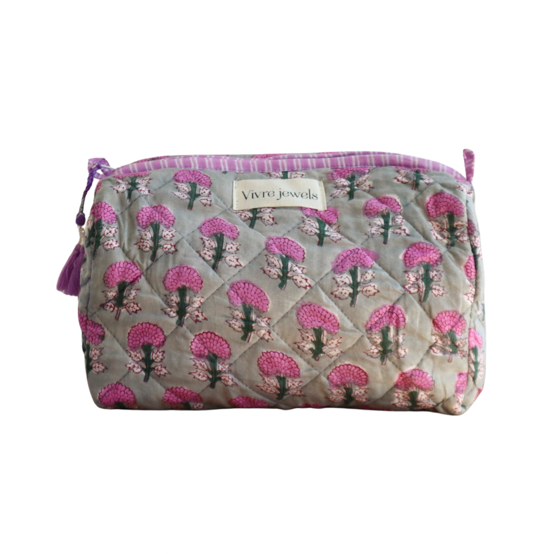 NO.28 Toiletry bag