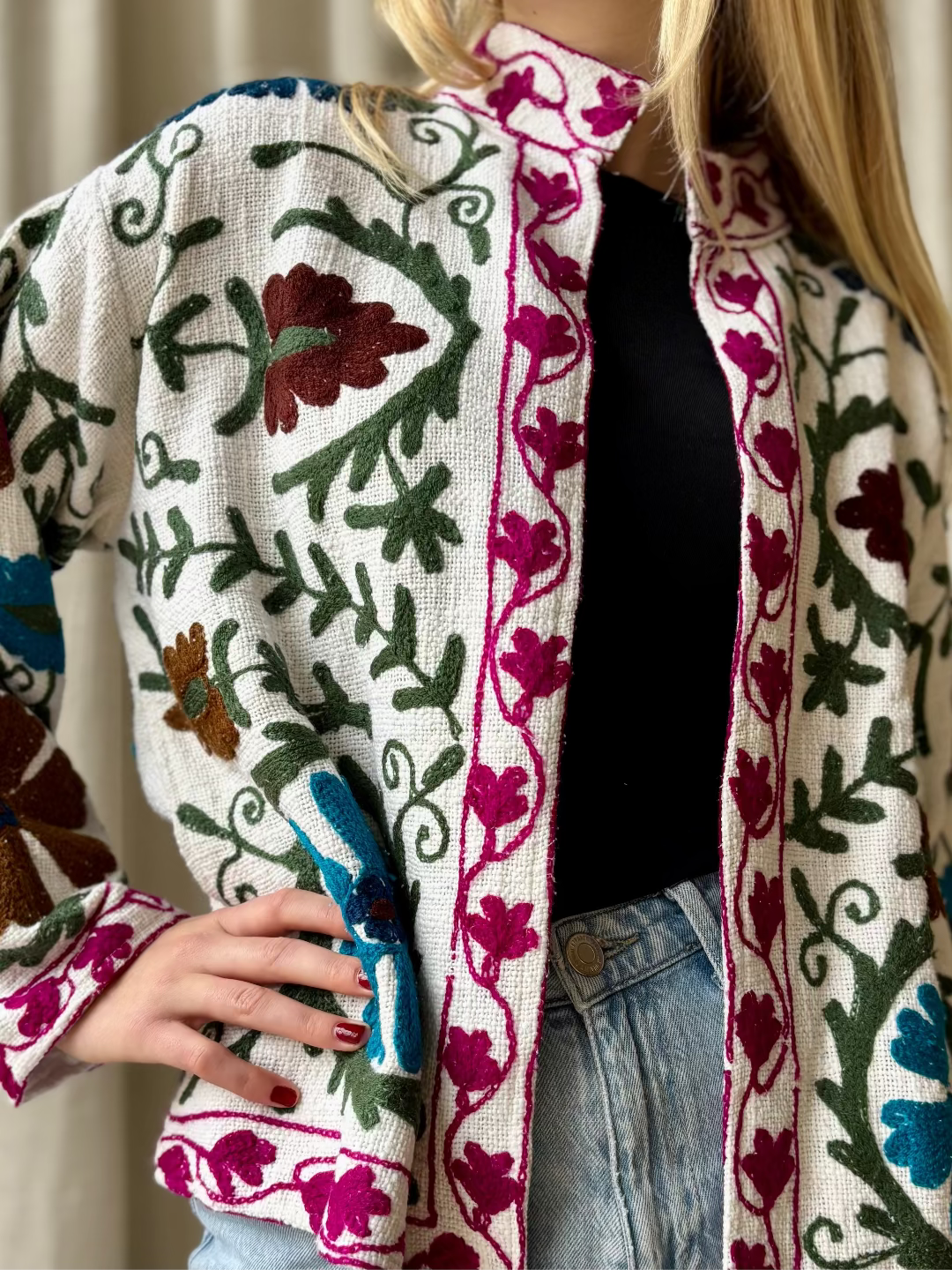 Jacket embroidered white