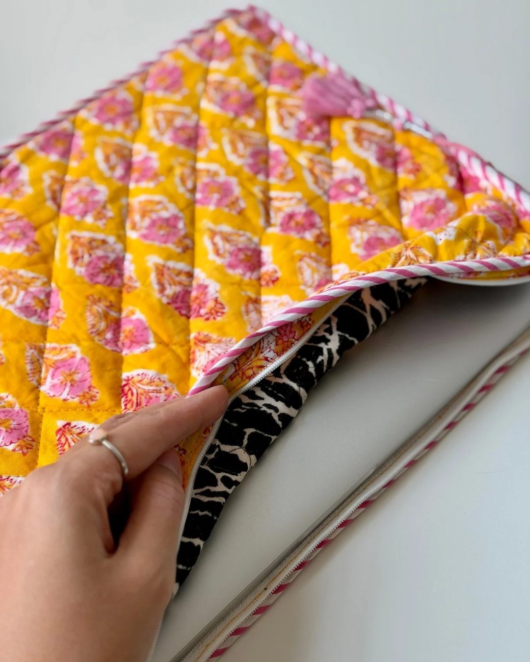 Laptop sleeve NO.4