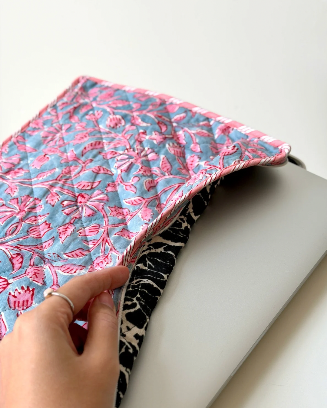 Laptop sleeve NO.4