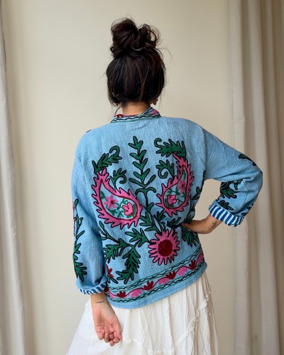 ジャケット・アウター AMERI MEDI VINTAGEFLOWER EMBROIDERYSHIRT アメリヴィンテージ Ameri VINTAGE 23SS MEDI FLOWER EMBROIDERY SHIRT