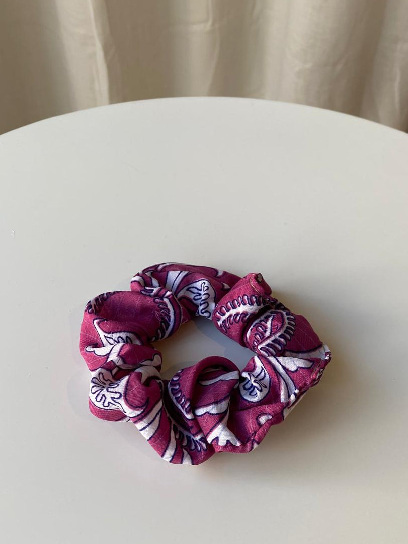 Scrunchie NO. 32