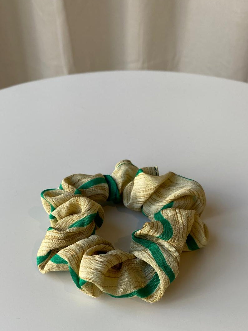Scrunchie NO. 27